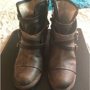 Freebird distressed ankle boots. Size 7. Worn twice. Some scuffs, see pic.